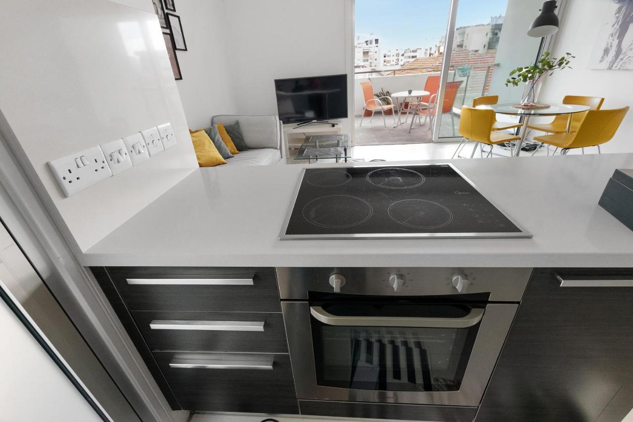 Glabur Stays - The Fabulous 2 Bdr - Nicosia City, Free Parking & Wifi, Welcomes You!!! 외부 사진